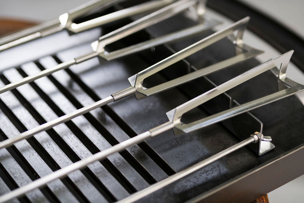 Maverick Grill Plate + FREE Skewer Rack