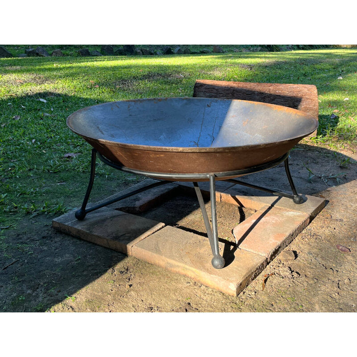 Art Deco Low 900 Cast Iron Fire Pit + FREE Semi SS Grill