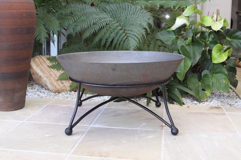 Art Deco 75 Cast Iron Fire Pit + FREE Stainless Steel Poker