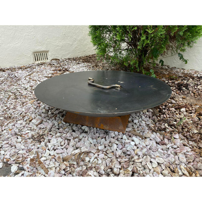 Piccolo 60 Cast Iron Fire Pit + FREE Steel Lid