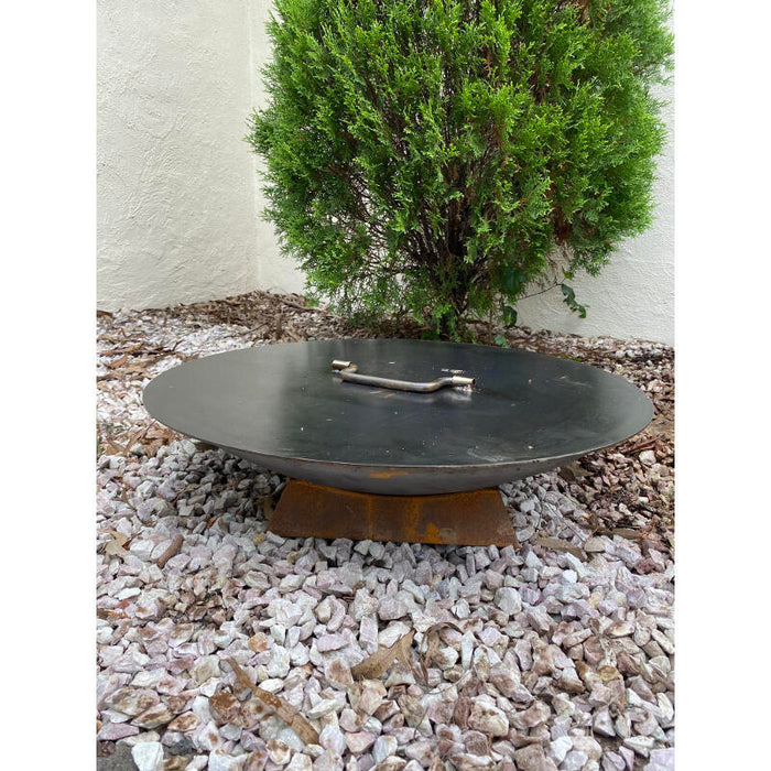 Piccolo 60 Cast Iron Fire Pit + FREE Steel Lid